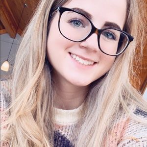 Meet your Posher, Annemiem